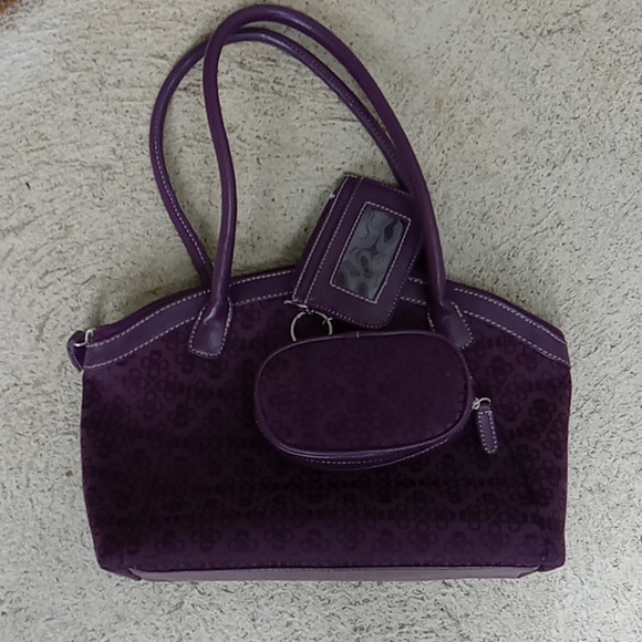 Croft & Barrow Shoulder Bag W Pouch + Card Holder Keychain - Picture 4 of 9